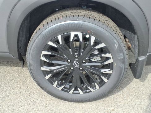 New 2026 Nissan Rogue SV image 5