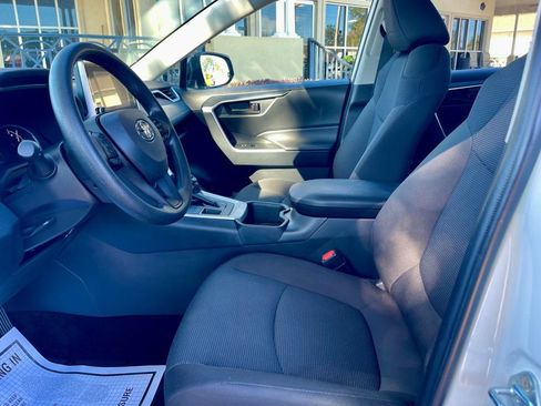 Used 2025 Toyota RAV4 LE image 11