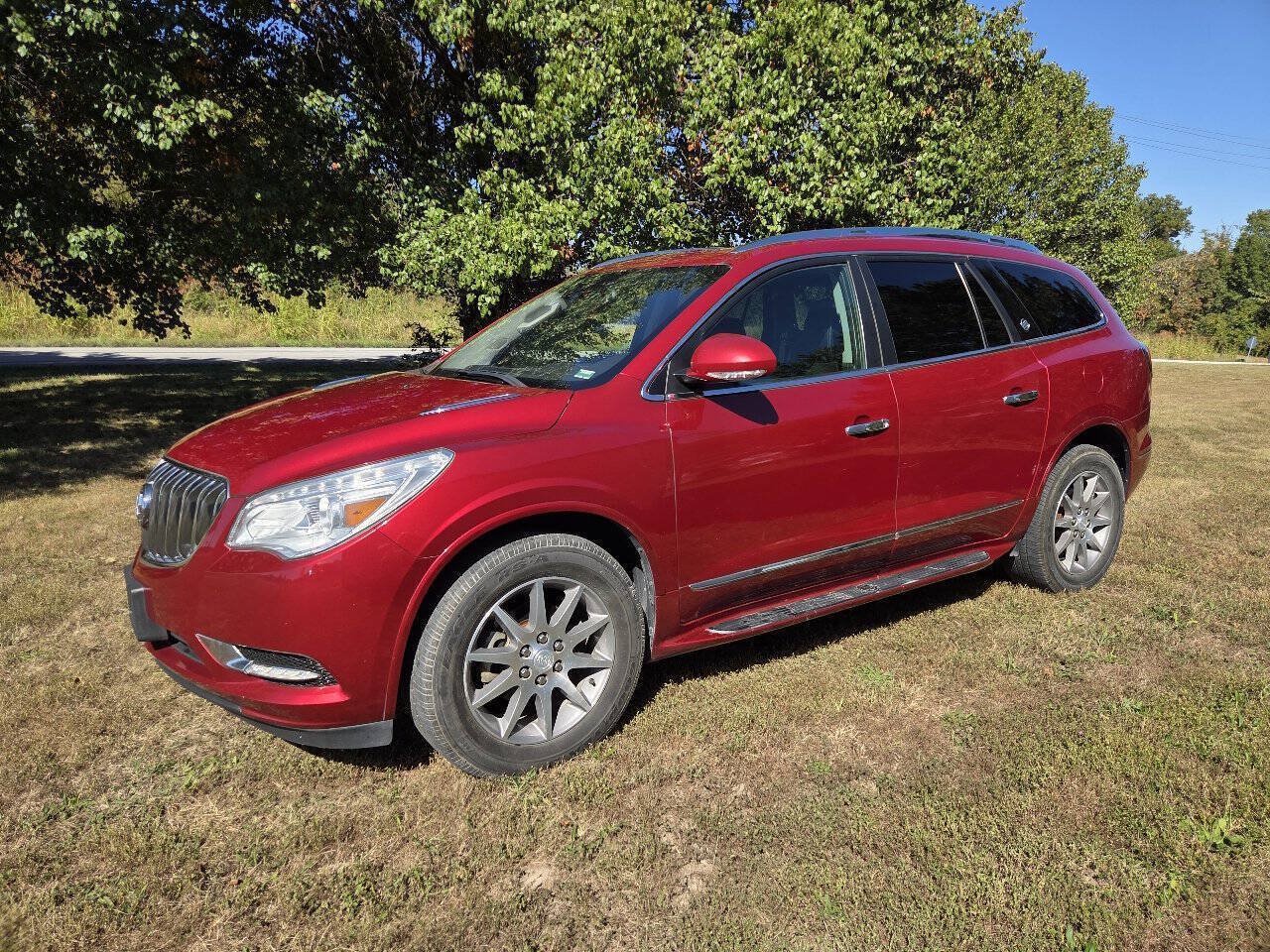 Used 2014 Buick Enclave Leather FWD image 1
