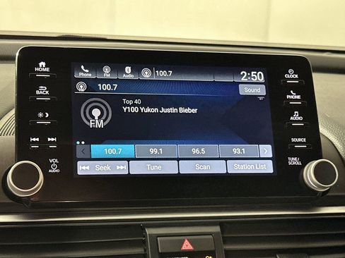 Used 2021 Honda Accord Sport image 18