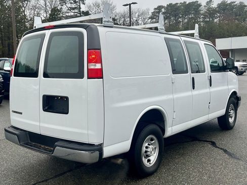 Used 2023 Chevrolet Express 2500 w/ Driver Convenience Package image 6