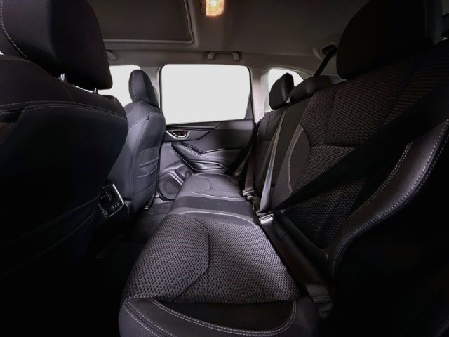Used 2019 Subaru Forester Premium AWD/4WD image 24