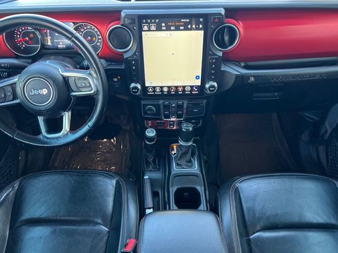 Used 2021 Jeep Wrangler Unlimited Rubicon AWD/4WD image 13