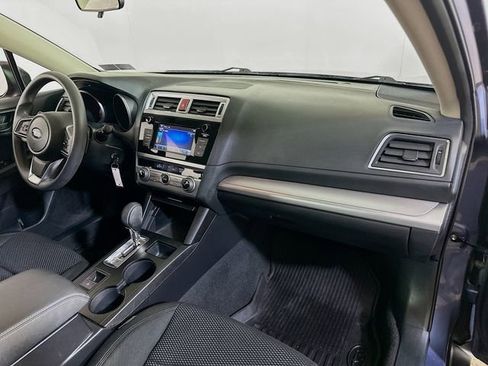 Used 2018 Subaru Outback 2.5i image 10