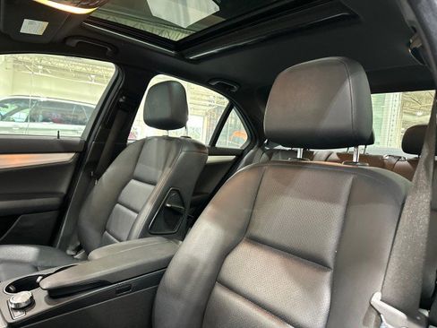 Used 2013 Mercedes-Benz C 250 Sedan image 35