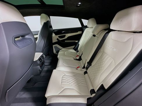 Used 2024 Lamborghini Urus S AWD/4WD image 40