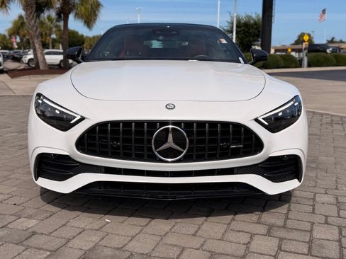 Used 2024 Mercedes-Benz SL 43 AMG image 4