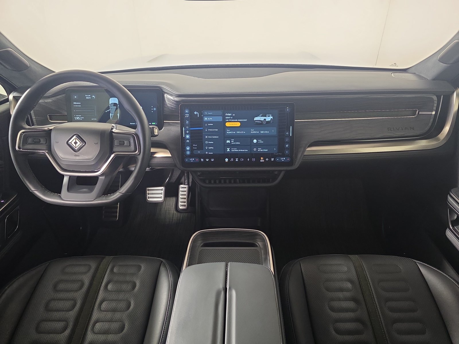 Used 2022 Rivian R1S Launch Edition Quad AWD/4WD image 25