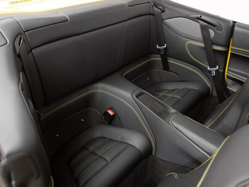 Certified 2020 Ferrari Portofino RWD image 63