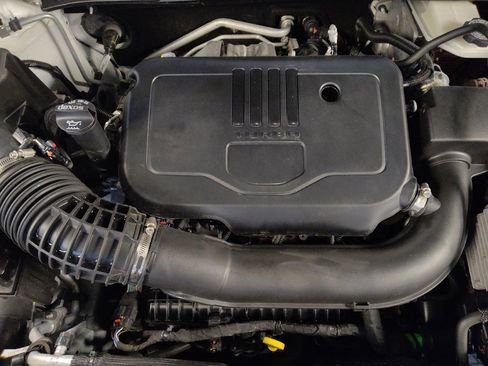 Used 2024 Chevrolet Blazer LT w/ Convenience Package FWD image 30