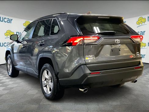 Used 2023 Toyota RAV4 XLE w/ XLE Grade Weather Package image 4