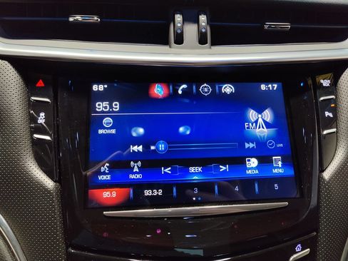 Used 2015 Cadillac XTS Luxury AWD/4WD image 36