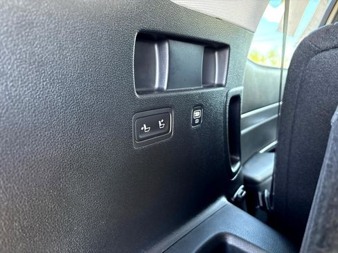 Used 2022 Hyundai Palisade SEL w/ 8P Bench Seat Package image 39