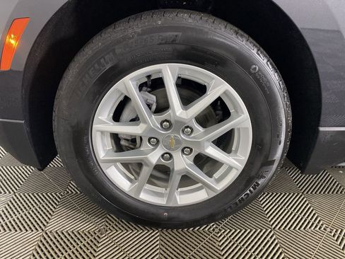 Used 2023 Chevrolet Equinox LT image 34