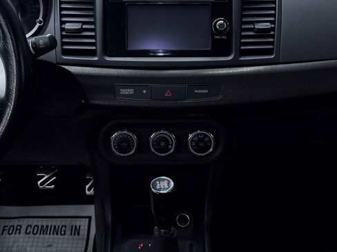 Used 2014 Mitsubishi Lancer Evolution GSR image 21