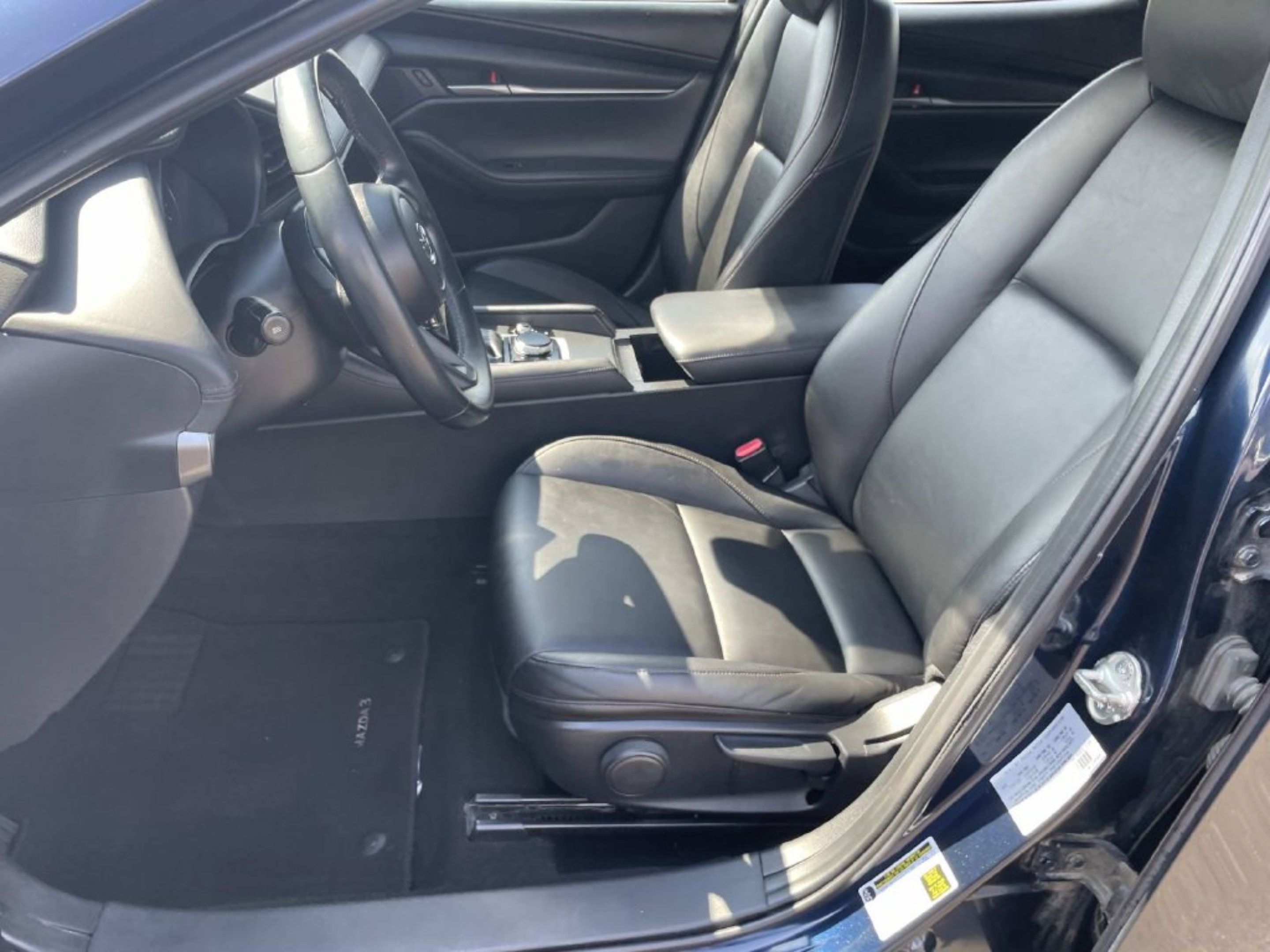 Used 2021 MAZDA MAZDA3 s FWD image 20
