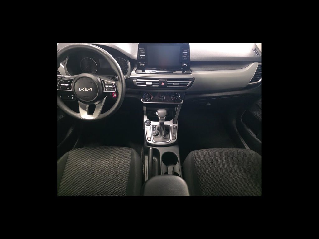 Used 2023 Kia Seltos LX AWD/4WD image 16