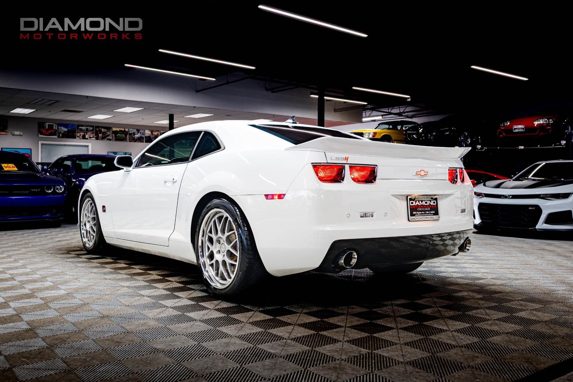 Used 2010 Chevrolet Camaro SS w/ LPO, Ground Effects Package RWD image 2