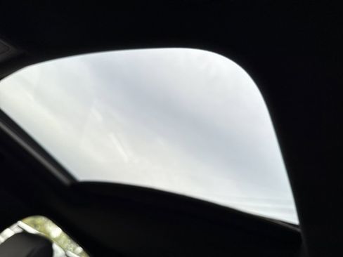 Used 2025 Lexus UX 300h AWD image 5