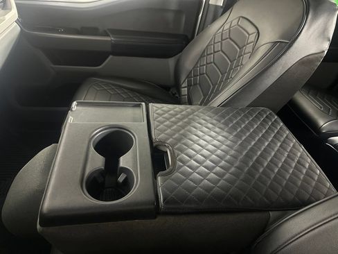 Used 2023 Ford F350 XLT AWD/4WD image 30