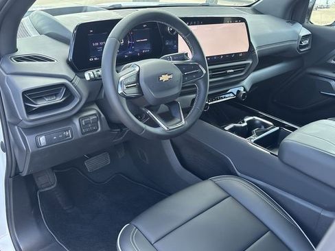 New 2026 Chevrolet Silverado EV LT image 10