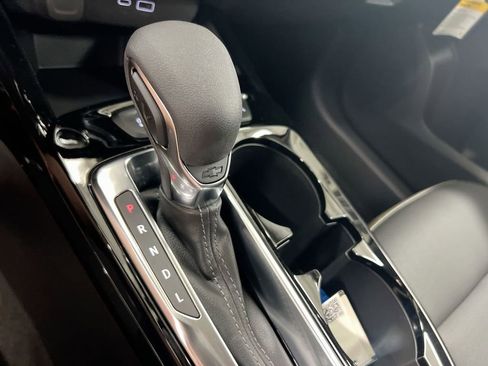 Used 2025 Chevrolet Trax ACTIV w/ Driver Confidence Package image 16