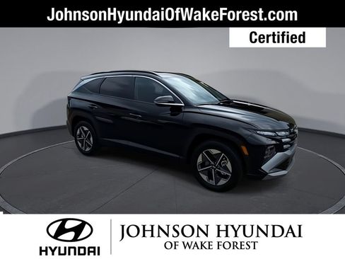 Used 2025 Hyundai Tucson SEL FWD image 2