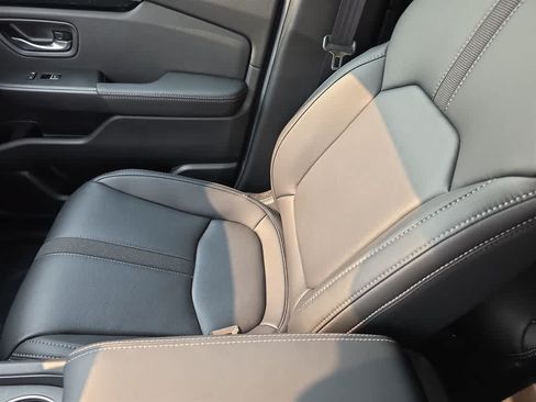 Certified 2026 Honda Pilot EX-L image 25