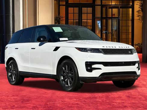 Used 2024 Land Rover Range Rover Sport SE image 8