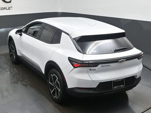 New 2026 Chevrolet Equinox EV LT FWD image 19