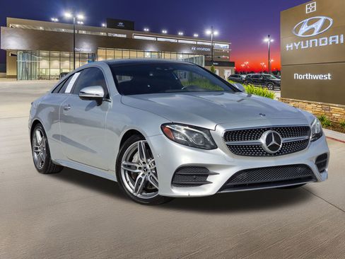 Used 2018 Mercedes-Benz E 400 Coupe image 3