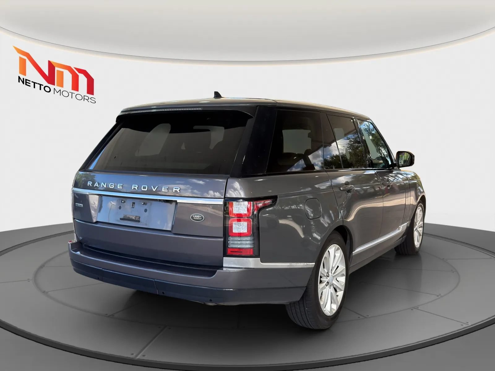 Used 2016 Land Rover Range Rover HSE AWD/4WD image 5