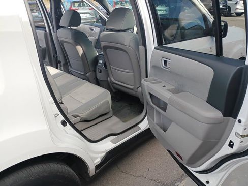 Used 2014 Honda Pilot LX image 19