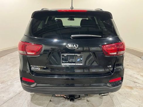 Used 2020 Kia Sorento S image 10