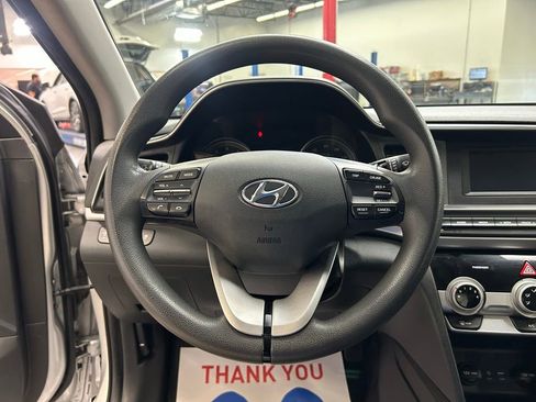 Used 2019 Hyundai Elantra SE w/ Cargo Package FWD image 24