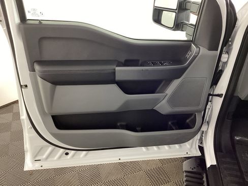 Used 2023 Ford F250 XLT w/ 360-Degree Camera Package image 17