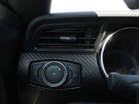 Used 2020 Ford Mustang Coupe image 8