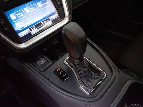 Certified 2024 Subaru Legacy AWD/4WD image 17