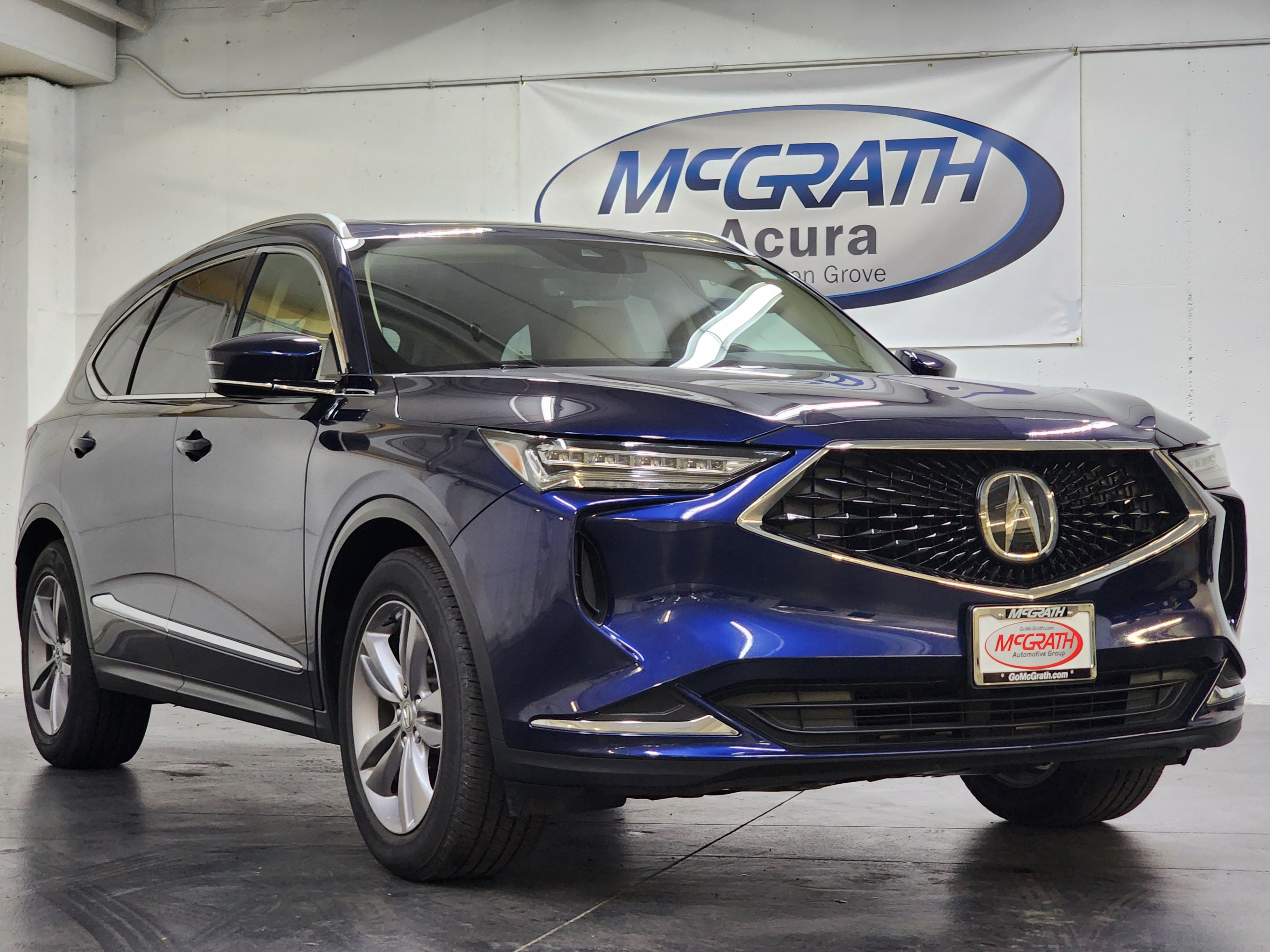 Used 2022 Acura MDX SH-AWD image 3