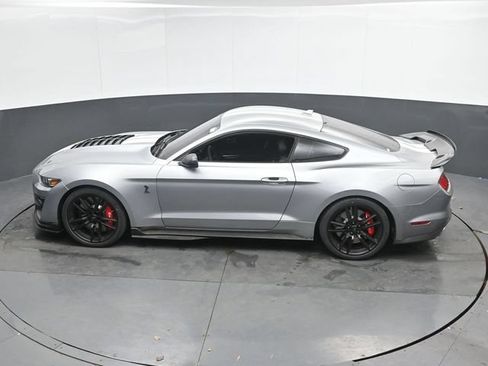 Used 2022 Ford Mustang Shelby GT500 w/ Technology Package RWD image 27