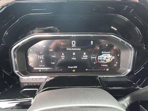 New 2026 GMC Sierra 1500 Elevation image 16