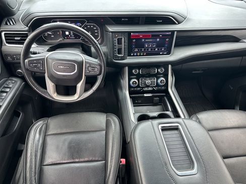Used 2021 GMC Yukon XL Denali w/ Denali Premium Package RWD image 26