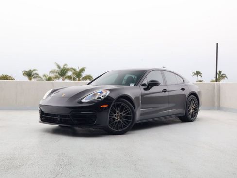 Certified 2023 Porsche Panamera 4 AWD/4WD image 1