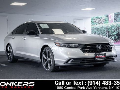 Used 2026 Honda Accord Sport image 5