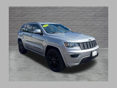 Used 2019 Jeep Grand Cherokee Altitude