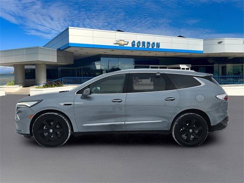 Used 2023 Buick Enclave Essence w/ Experience Buick Package image 3