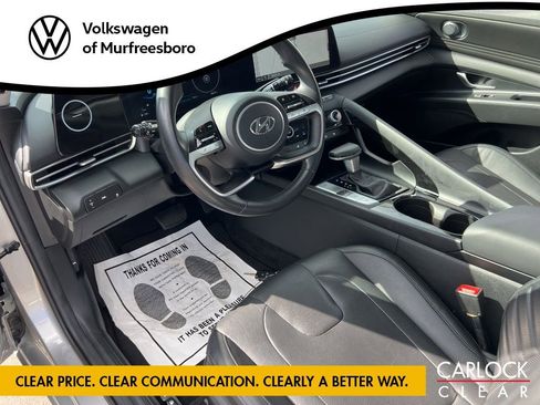 Used 2023 Hyundai Elantra Limited image 15