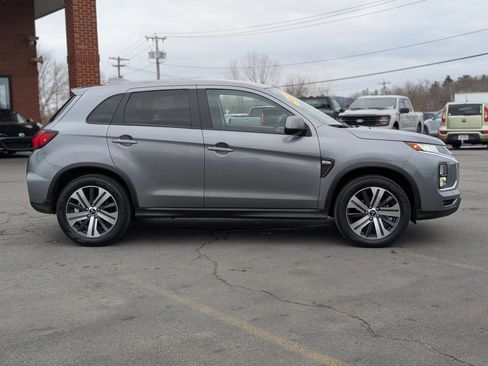 Used 2024 Mitsubishi Outlander Sport ES image 11