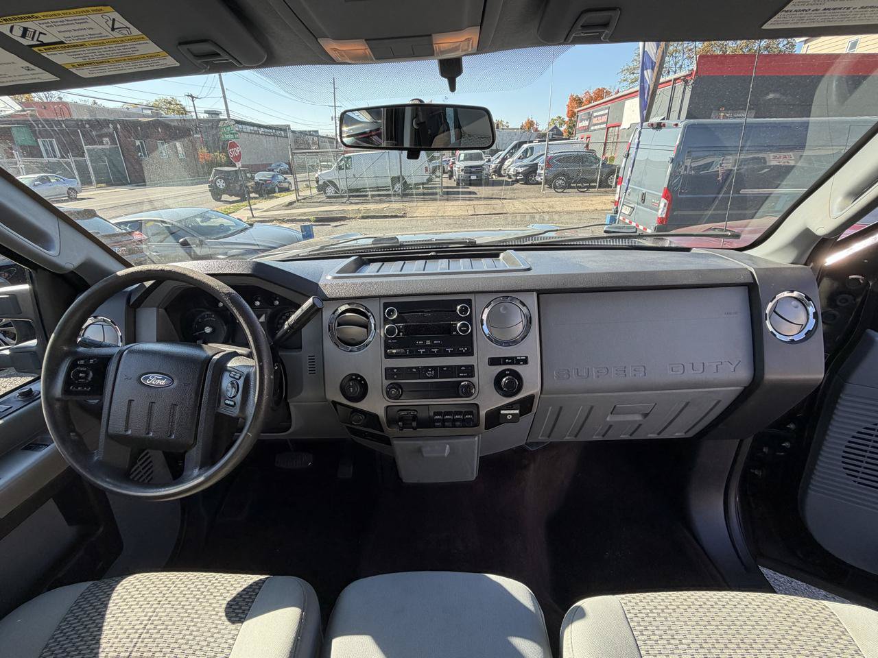 Used 2014 Ford F250 XLT w/ XLT Interior Package AWD/4WD image 28