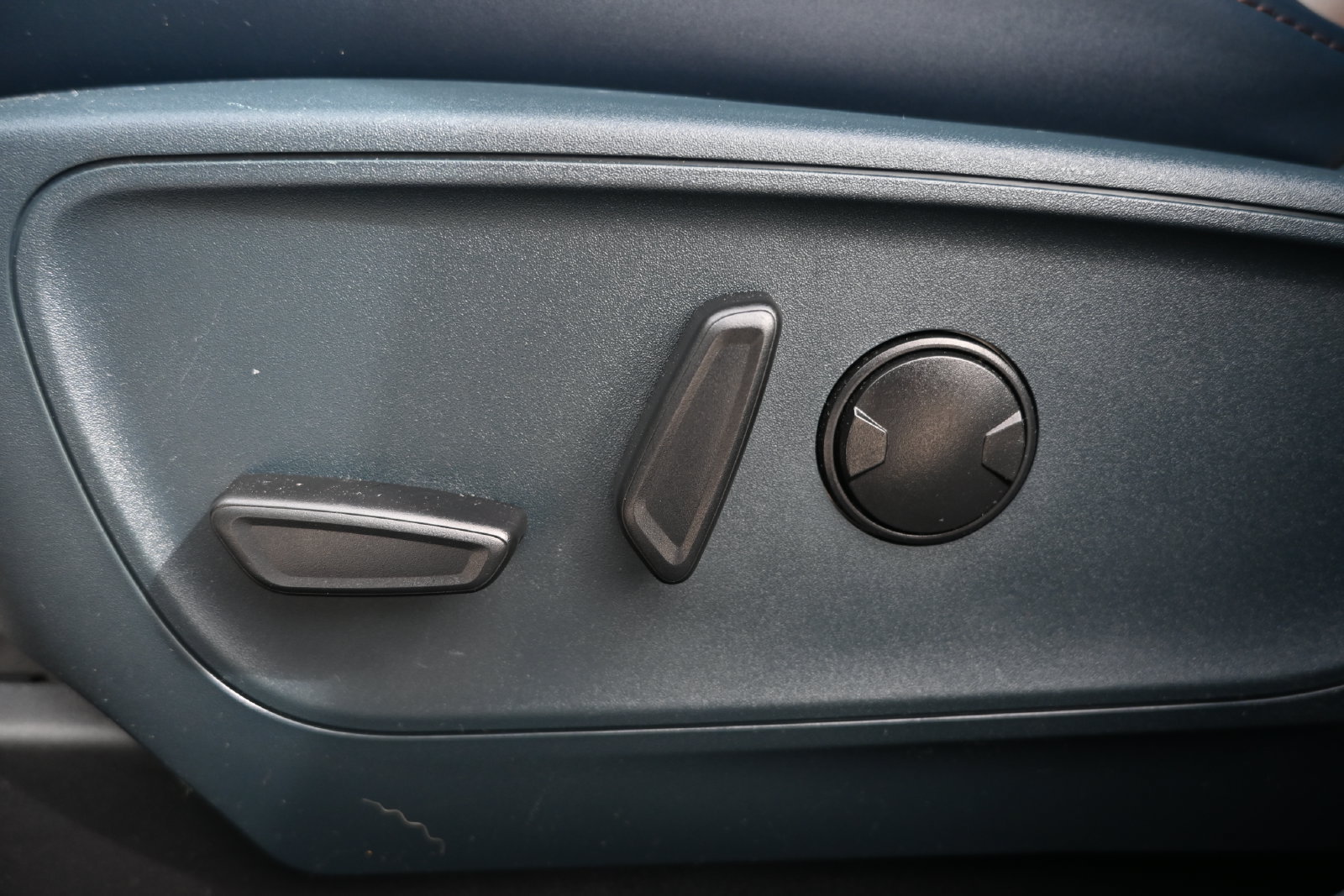 Used 2024 Ford Maverick Lariat FWD image 9
